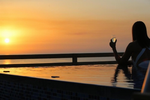 Sunrise Hotel image 18