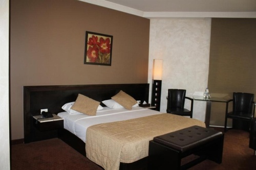 Sunrise Hotel image 48