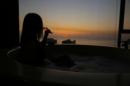 Sunrise Hotel image 50
